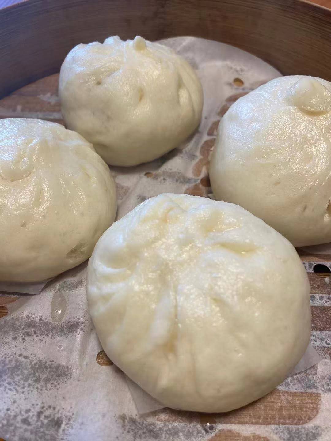 爆汁叉燒包 Juicy BBQ Pork Bun